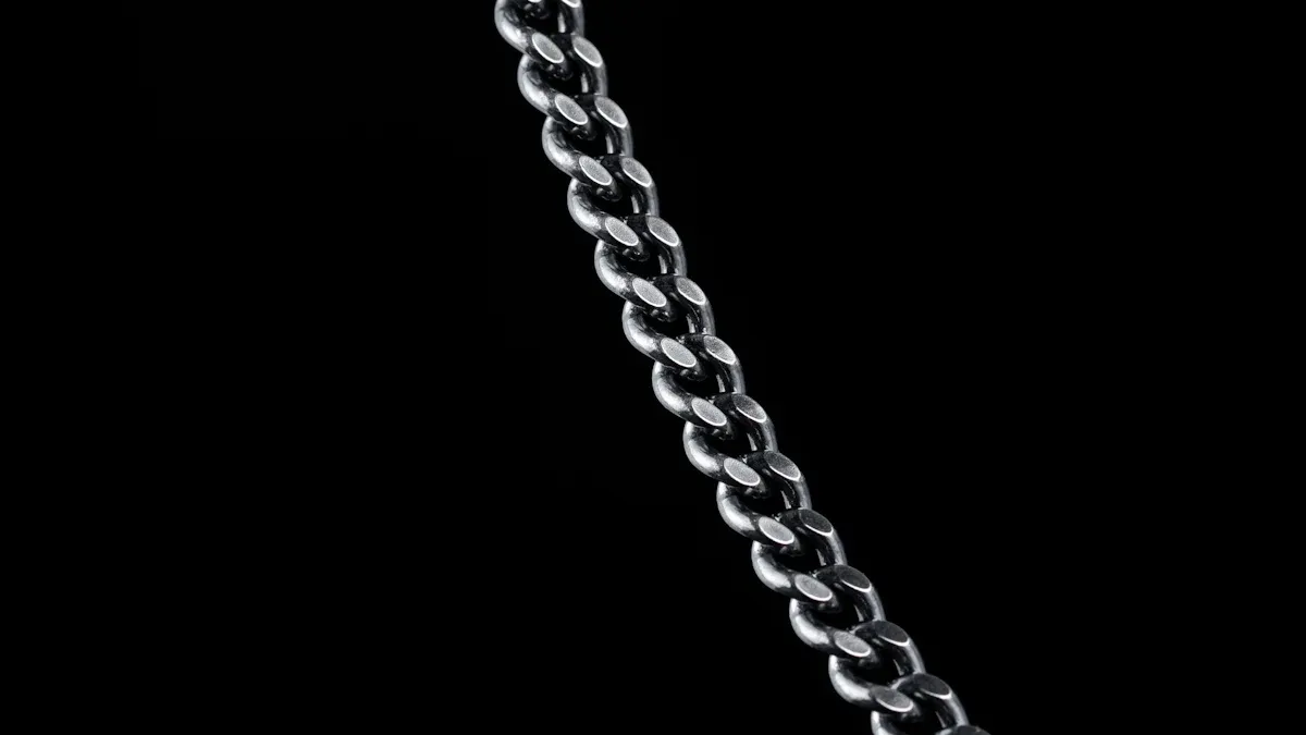 Why Stainless Steel Chains Are Perfect for Velcor - chains manufacturer